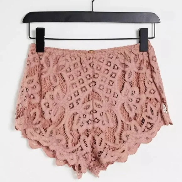 Free People adella shorts in lace size XS NWT - Picture 1 of 7